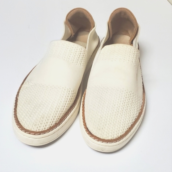 UGG Women's Sammy Slip On Hyper Weave Casual Sneakers 1016756 Size 9 - Picture 2 of 12